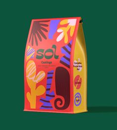 Organic Coffee Packaging Concept: Utilizing warm colors and shapes, coffee concept Sol finds inspiration in tropical Brazil's abundantly vibrant flora. The patterned leaves are a significant departure from some of the more minimalist and modular coffee brands. Patterned Packaging Design, Cool Coffee Packaging, Vibrant Packaging Design, Tropical Packaging Design, Organic Package Design, Funky Packaging Design, Coffee Packaging Ideas, Illustrative Packaging, Tropical Packaging