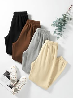 Multicolor    Polyester Plain  Embellished Slight Stretch Fall/Winter Women Bottoms Pants Photography Ideas, Cute Sweatpants, Look Legging, Sporty Pants, Good Woman, Comfy Sweatpants, Women Bottoms, Leyte, Looks Chic