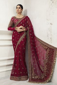 Buy The latest Pakistani Wedding Maroon Red Saree Dress in premium quality Chiffon fabric adorned with Embroideries and Embellishments. Fast Shipping. Red Sari, Red Bridal Dress, Designer Sarees Wedding, Fancy Sarees Party Wear, Saree Designs Party Wear, Maria B, Desi Clothes, Sarees Party Wear, Saree Ideas