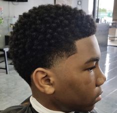 Afro Hair Fade Men, Low Temp Fade Haircut, Low Afro Taper Fade Black Men, Low Taper Fade Haircut Black Men, Low Taper Fade Black Men, Low Taper Black Men, Men Haircut Drawing, Men Haircut With Beard, Men Haircut Blonde