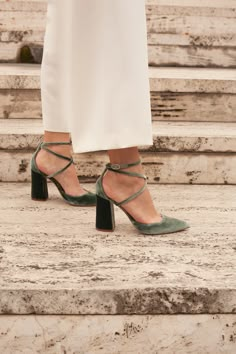 flordeasoka | GRETA EGEO bridal shoes Bridal High Heels, Puebla City, Teal Shoes, Heels Green, Velvet Block Heels, Wedding Guest Shoes, Bridal Heels, Most Comfortable Shoes, Point Shoes