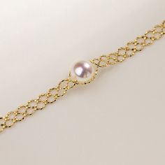 Material: 18K gold and Akoya Pearl Akoya Pearl saltwater cultured pearl Size of pearl: 7.5-8.0 mm Length of Chain: around 19cm (Adjustable) Handpicked of every pearl, only the top 1% of pearls are selected Handcrafted Lifetime warranty Formal Pearl White Bracelet With Pearl Chain, Formal Pearl White Pearl Bracelet With Pearl Chain, Formal Pearl White Pearl Chain Bracelet, Pearl Bracelet With Pearl Charm For Formal Occasions, Formal Bracelet With Pearl Charm And Round Beads, Luxury Akoya Pearl Bracelet For Formal Occasions, Formal Pearl Charm Bracelet With Round Beads, Formal Bracelets With Pearl Charm And Round Beads, Formal Pearl Bracelet With Pearl Charm