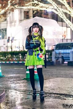 Japanese Street Fashion Casual, Neon Green Outfits, Japanese Street Wear, Harajuku Japan, Estilo Harajuku