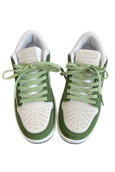 Green and Black Aesthetic Star Sneakers, skater girl sneakers, cute sneakers boogzel Green Black Aesthetic, Green And Black Aesthetic, Aesthetic Sneakers, Pngs For Moodboards, Aesthetic Star, Sneakers Cute, Girl Sneakers, Skater Girl, Heels Platform