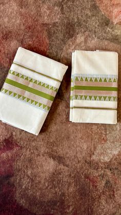 Olive green and rose gold zari weave set mundu Pista Green Bollywood Sets With Zari Weaving, Olive Green Saree Contrast Blouse, Olive Green Sharara, Olive Green Lengha, Olive Green Organza Saree, Green Cotton, Olive Green, Weaving, Rose Gold