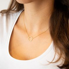 Gold Armband, Prom Night, Outfits Dresses, Or Rose, Jewelry Necklace Pendant, Gold Necklace, Jewelry Necklaces, Pendant Necklace, France