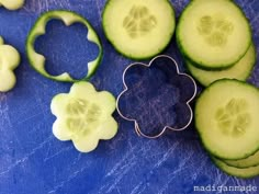 Cucumber Flowers, Cucumber Flower, Fairy Party, Snacks Für Party, Shower Food, Mad Hatter Tea, בר מצווה, Princess Party