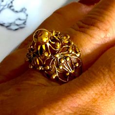 Beautiful And Intricately Detailed Antique 14k Gold Ring! Harem Style Ring With A High Profile It Weighs A Nice 4.5 Grams Of Solid 18k Yellow Gold Size 5.75 In Nice Vintage Condition Showing Normal Wear Slight Scratches/Dings Will Ship In A Gift Box :) 14k Gold Ring, Gold Ring, Gold Rings, Ring Size, Gift Box, Yellow Gold, Ring, Yellow, Gold