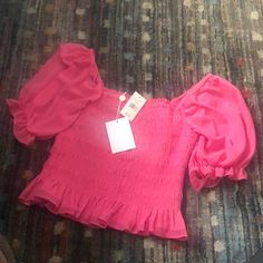 Nwt Wayf Hot Pink Ruched Ruffled Puff Sleeve Cropped Top Size L Really Cute Top Stretches Flat Lay Measured Pit To Pit 14” Body Length Underarm To Hem 10” Sleeve Length Armpit To Hem 5” Puff Sleeve Crop Top, Cute Top, Cropped Top, Cute Tops, Flat Lay, Puff Sleeve, Hot Pink, Womens Tops, Sleeve Length