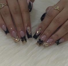 Nails Dark Acrylic, Nail Ideas Acrylic Black French Tip, Black Nails Gold Gems, Birthday Nail Black, Black And Gold Bling Acrylic Nails, Blinged Out Almond Nails, Black Nails For Quinceanera, Black And Gold Nail Inspo Acrylic, Gillter Nails Design