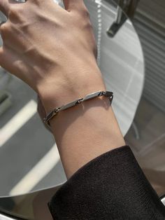 Free Returns ✓ Free Shipping✓. Fashionable and Popular Men Geometric Decor Bracelet Stainless Steel for Jewelry Gift and for a Stylish Look- Men Chain Bracelets at SHEIN. Stylish Bracelets For Men, Unique Mens Jewelry, Men Hand Bracelet, Male Bracelets, Masculine Accessories, Male Jewellery, Korean Jewellery, Guy Jewelry, Male Accessories