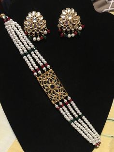 Elegant Cutdana Choker For Festivals, Festive Choker For Celebration, Elegant Festival Choker For Festive Occasions, Elegant Festival Choker, Festive Celebration Choker, Handmade White Choker For Festive Occasions, Traditional White Choker Jewelry, White Choker For Ceremonial Festivals, White Ceremonial Choker For Festivals