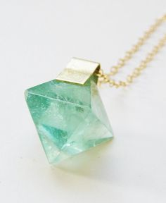 Featuring a beautiful pyramid shaped Blue Fluorite Stone which was hand framed into a 14k gold filled pendant. This necklace highlights the beautiful elements of this arresting stone. The stone measures approx. 15mm wide and hangs from 18" 14k gold filled chain.  Please note: Each stone can vary in blue color, cube shape and range between smooth to uneven surface. Fluorite Stone, Green Fluorite, Crystal Necklaces, Green Jewelry, Green Stone, Boho Necklace, Cute Jewelry, Pyramid, Crystal Necklace