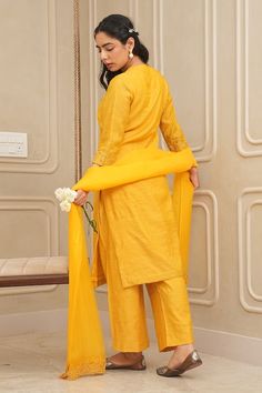 Mustard yellow cutwork kurta with floral resham, thread work, sequins, and beads embroidery. Paired with coordinating dupatta and pant. - Aza Fashions Beads Embroidery, Embroidery Floral, Women Kurta, Straight Kurta, Thread Work, Cut Work, Pant Set, Set Women, Yellow Floral