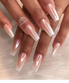 Ombre Chrome Nails, Shiny Nails Designs, Nails Brown, Shiny Nails, Coffin Nails Designs, Fancy Nails, Chic Nails