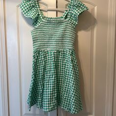 Old Navy Ruffle Sleeve Gingham Dress Size M Nwt, Never Worn Mini Tshirt Dress, Navy Sundress, Black Sundress, Womens Athletic Outfits, Flare Long Sleeve, Yellow Midi Dress, Black Tank Dress, Linen Mini Dress, Floral Shift Dress