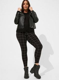 Pocket Pixie Skinny Studio Luxe Ponte High Rise PantPocket Pixie Skinny Studio Luxe Ponte High Rise Pant, Plus Size Pattern, Pattern Tights, Perfect Pant, Ponte Pants, Military Boots, Career Wear, High Rise Pants, Tapered Pants, Size Pattern