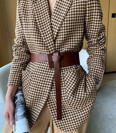 Women Grid Woolen Coat,Wool Blazer Coat,Women Wool Overcoat,Business B Harley Jacket, Gaun Koktail, Blazer With Belt, Costum Elegant, Casual Elegant Style, Mode Chanel, Ladies Blazer, Blazer Jackets For Women, Beige Outfit