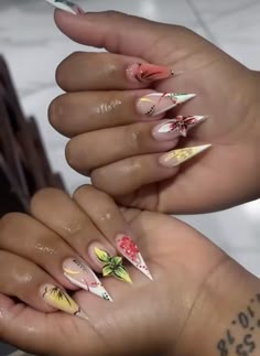 Beige Nails Design, Nails Tech, Freestyle Nails, Future Nails, Body Nails, N Nails, Diy Acrylic Nails, Mexico Trip, Beige Nails