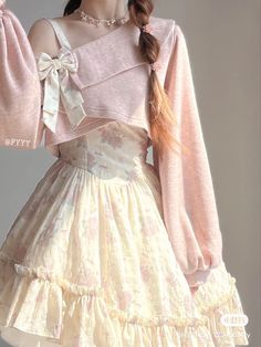 Dress Design Sketches, Kawaii Fashion Outfits, Really Cute Outfits, Kawaii Clothes, Girly Outfits, Lolita Fashion, Kawaii Fashion, A Dress, Cute Fashion