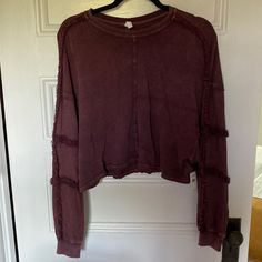 Nwt Fp Movement Long-Sleeve Oversized Fit Tee! Perfect Brand New Condition, Tags On, Loose Fit Tee With Cute Detail On The Arms Long Sleeve Sweater With Frayed Hem For Fall, Fall Long Sleeve Sweater With Frayed Hem, Frayed Hem Tops For Fall Layering, Fall Layering Tops With Frayed Hem, Relaxed Fit Long Sleeve Top With Frayed Hem, Long Sleeve Tops With Frayed Hem And Relaxed Fit, Oversized Tops With Frayed Hem For Fall, Long Sleeve Tops With Frayed Hem For Layering, Fall Cotton Tops With Frayed Hem