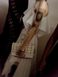 Sail Cloth, Branded Outfits, Mcqueen Fashion, Cloth Dress, Irish Linen, Pure White, Summer Collection, Geometric Tattoo, Editorial Fashion