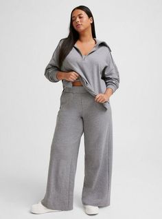 Plus Size - Luxe Cozy Jacquard Boyfriend Cardigan - Torrid Torrid Outfits, Crochet Ruana, Plus Size Sweatpants, Boyfriend Cardigan, Grey Joggers, High Rise Pants, Shopping Day, Open Knit, Stretch Pants