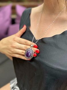 Luxury Amethyst Necklace With Large Pendant, Collectible Amethyst Necklace In Purple, Purple Amethyst Necklace With Large Pendant, Heart-shaped Amethyst Necklace For Valentine's Day, Purple Amethyst Amulet Necklace, Amethyst Necklace Pendant, Gemstone Necklaces, Gemstone Jewellery, Amethyst Pendant