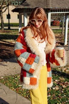 Autum 2024 Outfits, Fall Crochet Inspiration, Crochet Penny Lane Coat, Crochet Fall Outfits, Crochet Winter Outfits, Fall Crochet Outfits, Autumn Outfits Colorful, Novelty Yarn Projects, Maximalist Fall Outfits