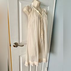 Wilfred Nwt Cotton/Silk Woven With Cotton Lace Trim Dress. Xs, Light Beige Color. Excellent Condition,Kept In Smoke Free Environment. Feminine Silk Daywear Dress, Feminine Silk Dress For Daywear, Sleeveless Lace Trim Mini Sleep Dress, Flowy Lined Midi Dress For Daywear, Elegant Rayon Mini Dress For Daywear, Flowy Lined Mini Dress For Daywear, Flowy Silk Sundress Midi Dress, Summer Sleep Dress With Lace Trim, Elegant Flowy Unlined Dresses