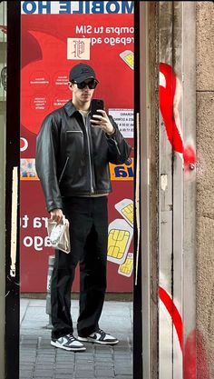 Manhattan Style, Trendy Boy Outfits, Aesthetic Outfits Men, Street Style Outfits Men, Guys Clothing Styles, Mens Outfit Inspiration, Mens Fashion Streetwear, Cool Outfits For Men, Stylish Mens Outfits