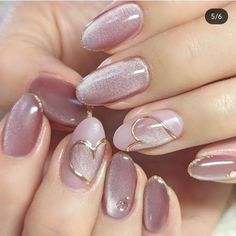 Elegant Touch Nails, Kutek Disney, Metallic Nail Art, Minimal Nails Art, Subtle Nails, Beauty Nails Design, Fancy Nails Designs, Simple Gel Nails