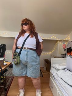 Plus Size Enby Fashion, Plus Size Queer Outfit, Curvy Queer Style, Plus Size Trans Masc, Plus Size Tomboy Fashion, Plus Size Jean Shorts