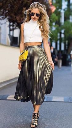 Tan Midi Skirt, Metallic Midi Skirt, Top Summer Outfits, Metallic Pleated Skirt, 파티 드레스, Strong Character