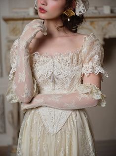 Retro Lace Puff Sleeve Long Dress + Lace Gloves – Belchic