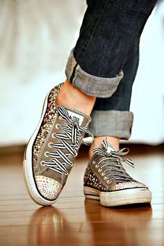 Best Shoes For Women, Trending Womens Shoes, Converse All Stars, Shoe Wardrobe, Streetwear Shoes, Sandals Wedges