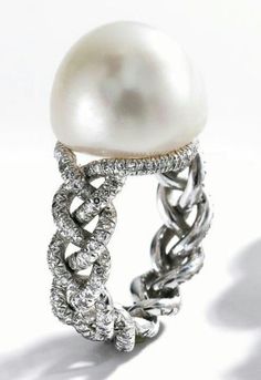 Pearl Rings, Pearl And Diamond Ring, Diamonds And Pearls, Pearl Diamond, Gorgeous Jewelry, Natural Pearls, Pearl Ring, White Pearl