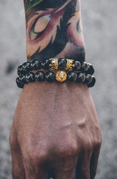 Mister King Bead Bracelet - Onyx & Gold | Mister SFC Mens Accessories Bracelet, Stone Lion, Bracelets Diy, Discount Jewelry, Bracelets Jewelry, Lion Head