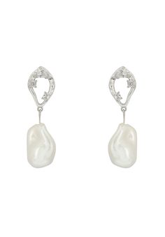 Embrace timeless grace with our Silver Midsummer Baroque Pearl Drop Earrings, where simplicity meets splendour. Crafted from the finest 925 sterling silver, these earrings present an allure that's both classic and contemporary.  The centrepiece is the ethereal Baroque pearl, each with its unique shape, telling its own story. The earring tops bloom in an organic form, adorned with strategically placed zirconia that sparkles with every turn, mirroring the stars in the night sky. With dimensions of Elegant Drop Bridal Earrings, Sterling Silver Teardrop Pearl Earrings For Evening, Refined Sterling Silver Pearl Earrings For Formal Occasions, Timeless Drop Sterling Silver Earrings, Timeless White Gold Pearl Earrings In Sterling Silver, White Gold Pear-shaped Evening Earrings, Elegant Pear-shaped White Gold Earrings For Evening, Classic Single Sterling Silver Pearl Earring, Luxury Sterling Silver Single Pearl Earring