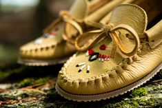 These Native style moccasins are a must-have. They have a Laurentian Chief branded outdoor tread rubber sole and rawhide laces for tightening. They are easy to slip on and off, and we carry women's sizes 5-10. They offer a stylish, relaxed vibe. Mukluk Boots, Beaded Moccasins, Moccasins Shoes, Native Style, Moccasins Slippers, Leather Moccasins, Native American Fashion, Leather Care, Soft Suede