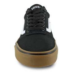 Casual Leather Canvas Skateboarding Shoes, Casual Leather Canvas Shoes For Skateboarding, Leather Canvas Shoes For Skateboarding With White Sole, Leather Canvas Shoes With White Sole For Skateboarding, Canvas Skate Shoes With Vulcanized Sole For Sports, Canvas Shoes With Gum Sole For Sports, Skateboarding Canvas Shoes With Contrast Sole, Casual Suede Canvas Shoes With Vulcanized Sole, Sporty Cotton Skate Shoes For Skateboarding