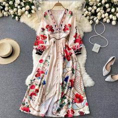 New style, sexy, deep v-neck, breasted slim long print dress, bubble sleeve dressMaterial:blendedStyle:chicFeatures:printedColor:white,blackSize:(cm):M,L,XL,2XLM length 133 Bust 88 Waist 60-80 Shoulder 35&ltp&gtL length 134 Bust 92 Waist 64-84 Shoulder 36</p>&ltbr/>&ltp&gtXL length 135 Bust 96 Waist 68-88 Shoulder 37</p>&ltbr/>&ltp&gt2XL length 136 Bust 100 Waist 72-92 Shoulder 38</p>&ltbr/>&ltp&gtNote:Due to different measur Chic Printed Fitted V-neck Dress, Elegant Long Sleeve V-neck Dress For Vacation, Printed V-neck Maxi Dress For Date Night, Elegant Beach Dresses With Lantern Sleeves, Elegant Lantern Sleeve Beach Dresses, Elegant Floral Print V-neck Dress For Brunch, Trendy Spring Dresses With Lantern Sleeves, Spring Lantern Sleeve Trendy Dresses, Elegant V-neck Dress With Floral Print For Day Out