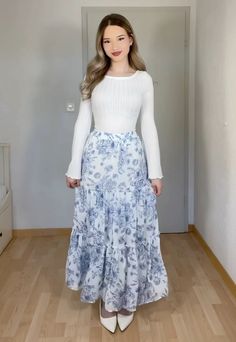 Modest Outfits Pants, Modesty Fashion Christian, Church Outfit Aesthetic, Modest Outfits Christian, Casual Modest Outfits, Modest Feminine Outfits, Jw Outfits, Christian Outfits Modesty, Christian Modest Outfits