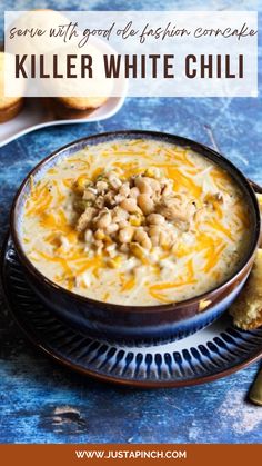 My Favorite White Chili Recipe White Pork Chili, Creamy Chili Recipe, White Chilli, Pork Chili Recipe, White Chili Recipe, Curry Chili, Casseroles Crockpot, Pork Chili, White Bean Chili