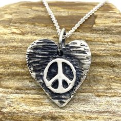 15mm x 15mm Heart shaped, textured pendant with a raised peace symbol in the middle, 5mm bail Silver Jewelry Design, Hippie Jewelry, Hippie Style, Cable Chain, Boho Hippie, The Drop, In The Heart, Dog Tag Necklace, Heart Pendant