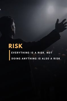 a man standing in front of a crowd with his arms out and the words,'risk everything is a risky not doing anything