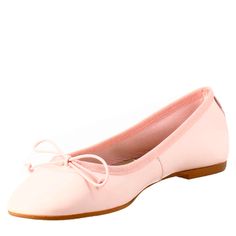 Woman's unlined ballerina in powder-colored smooth leather

Full grain leather
Unlined

Sole in microlite

Made in Italy

Composition:
 Upper: 100% Leather
 Bottom: Rubber and Leather
 Insole: 100% Leather