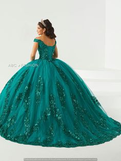 Teal Quinceanera Dresses, Emerald Green Quinceanera Dresses, Green Quince Dress, Green Quinceanera Dresses, Quinceanera Themes Dresses, Quinceanera Collection, Off Shoulder Ball Gown, Long Mermaid Dress, Princesa Tiana