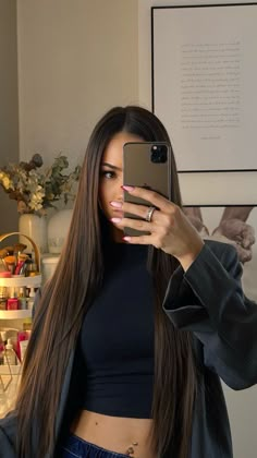 Dark Brown Long Hair Straight, Straight Dark Hairstyles, Middle Eastern Hair, Celeste Aesthetic, Daisy Wolanski, Bennett Sisters, Dark Brown Long Hair, Perfect Brunette, Brown Straight Hair