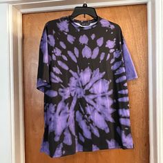 Shein Women’s Black & Purple Tie Dye Oversized Short Sleeve T-Shirt Size Medium Excellent Never Worn Condition Oversized Purple T-shirt For Summer, Oversized Purple Tops For Streetwear, Purple Oversized Short Sleeve Top, Oversized Purple Summer T-shirt, Hair With White Highlights, Goth Tie Dye, Chase Atlantic Concert Outfit, Purple Tees, Chase Atlantic Concert